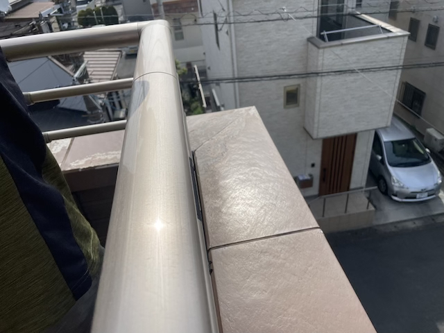草加市　バルコニー笠木交換工事　現調